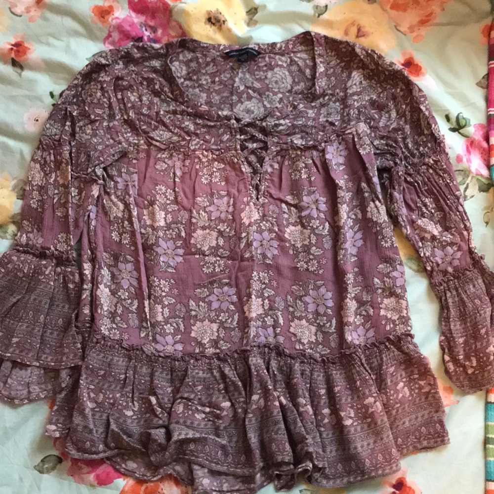 American Eagle floral blouse